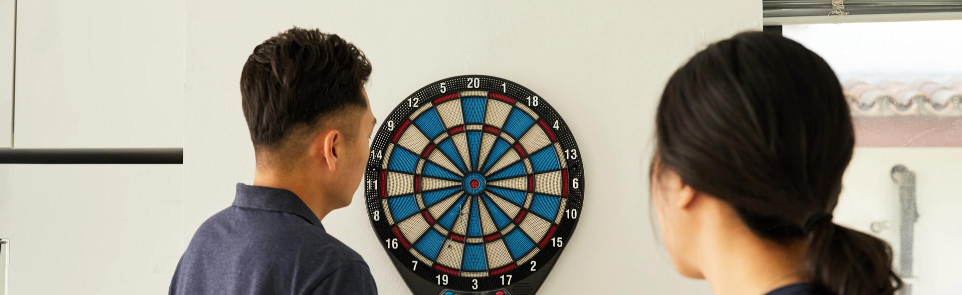 5 BENEFITS OF PLAYING DARTS